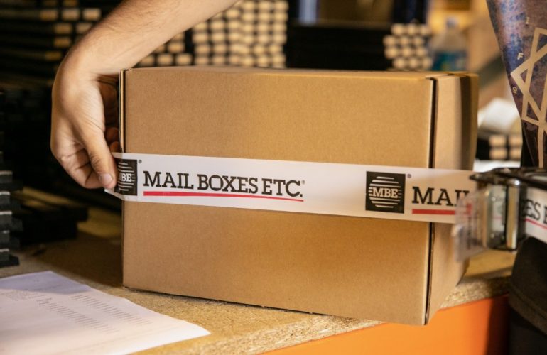 Почему компании выбирают Mail Boxes Etc Казахстан для экспресс-доставки документов